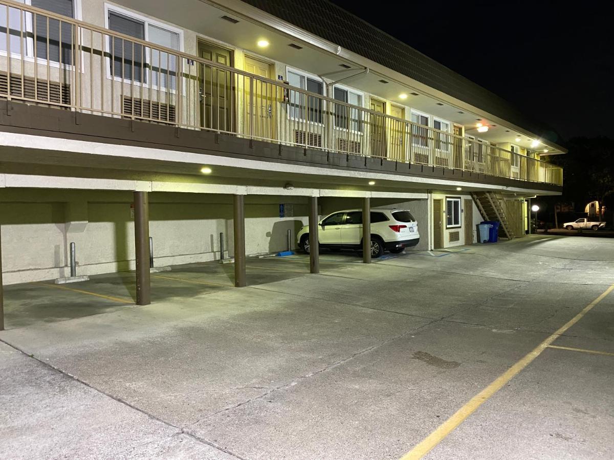 Bayview Motel เอเมอรีวิลล์ ภายนอก รูปภาพ