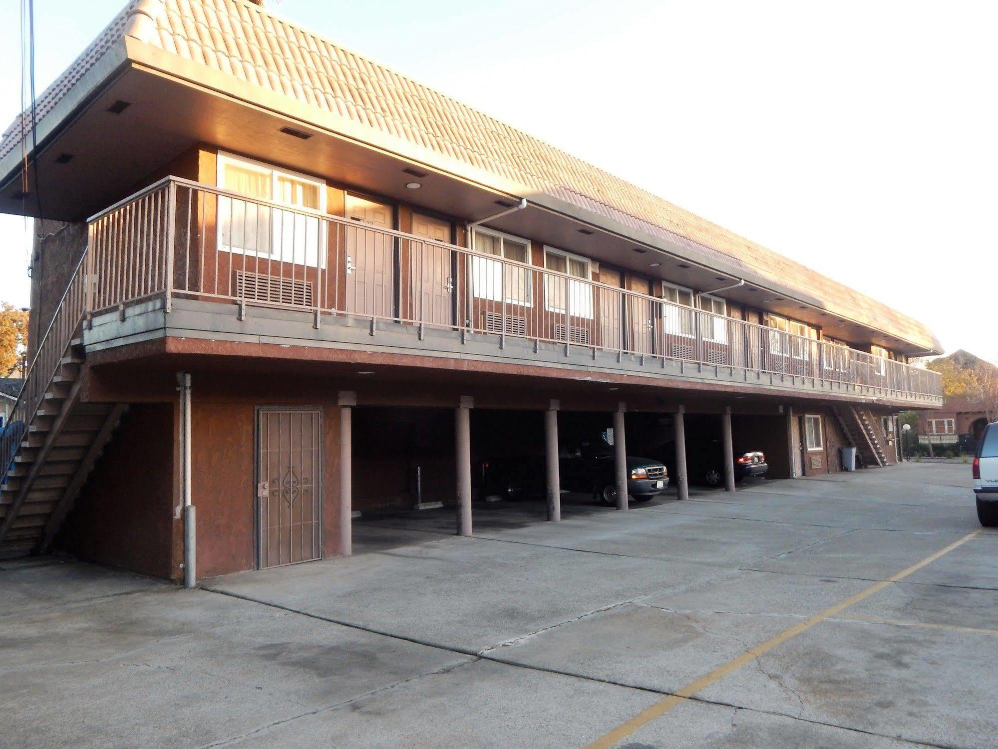 Bayview Motel เอเมอรีวิลล์ ภายนอก รูปภาพ